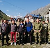 В Безенги проходит УМС по программе Инструктор горной подготовки