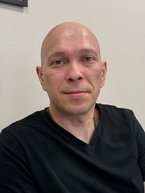 Евгений Устинов