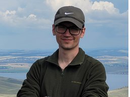 Владислав Холодов