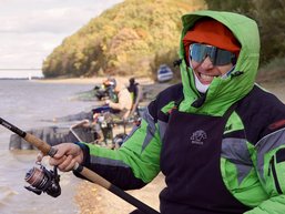 Иван Иванов